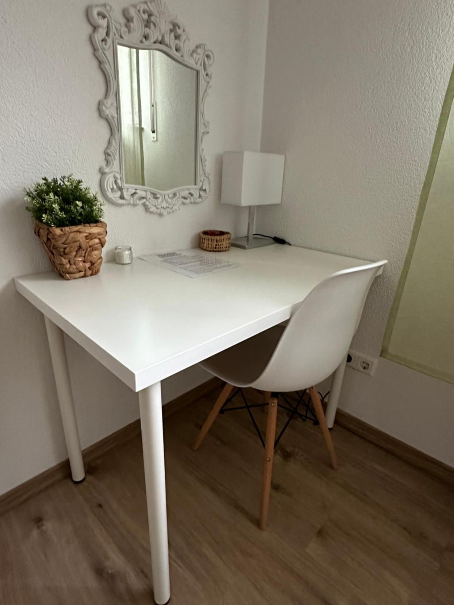 A&E Rooms Fernwald Экстерьер фото