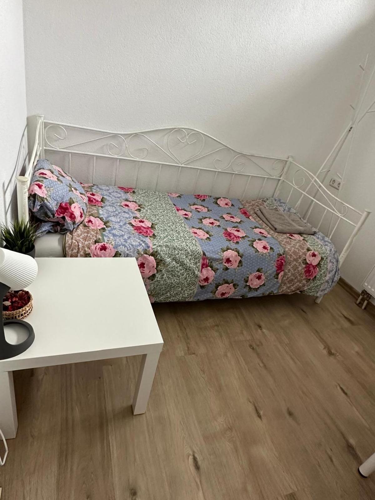 A&E Rooms Fernwald Экстерьер фото